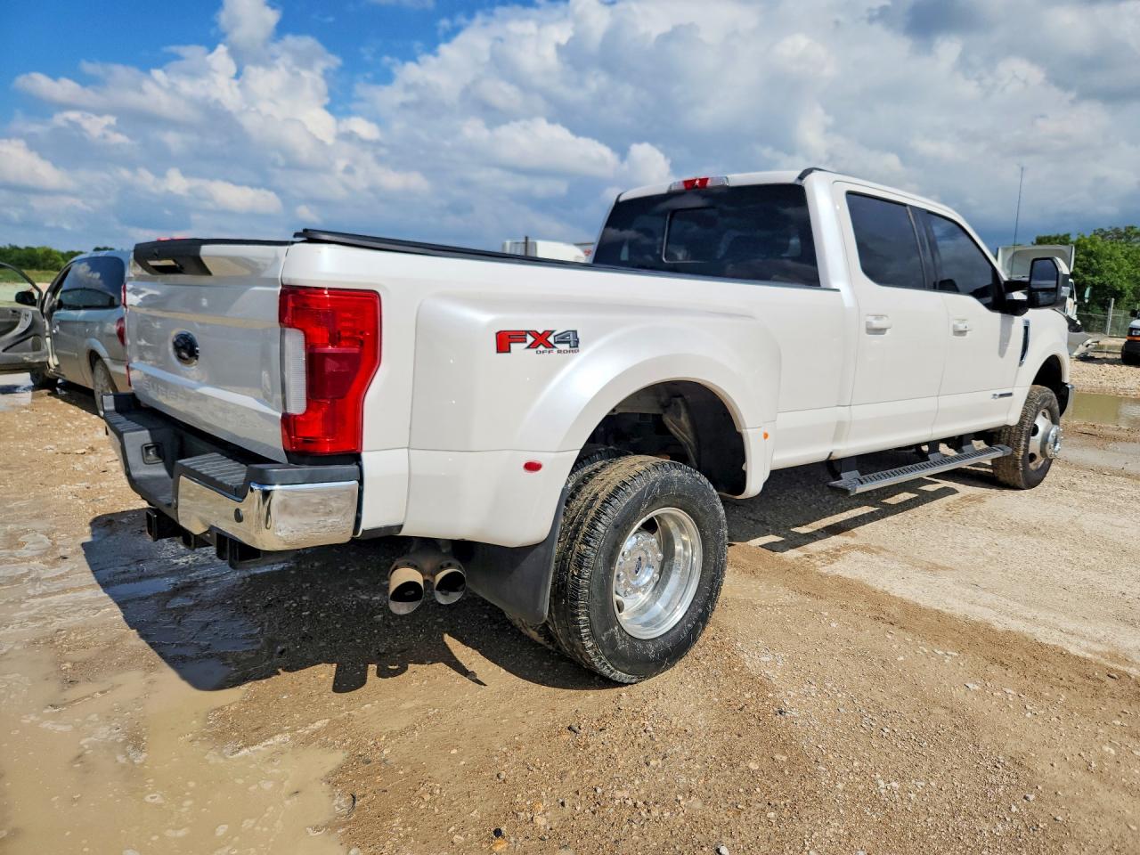 Ford F-350 Super Duty