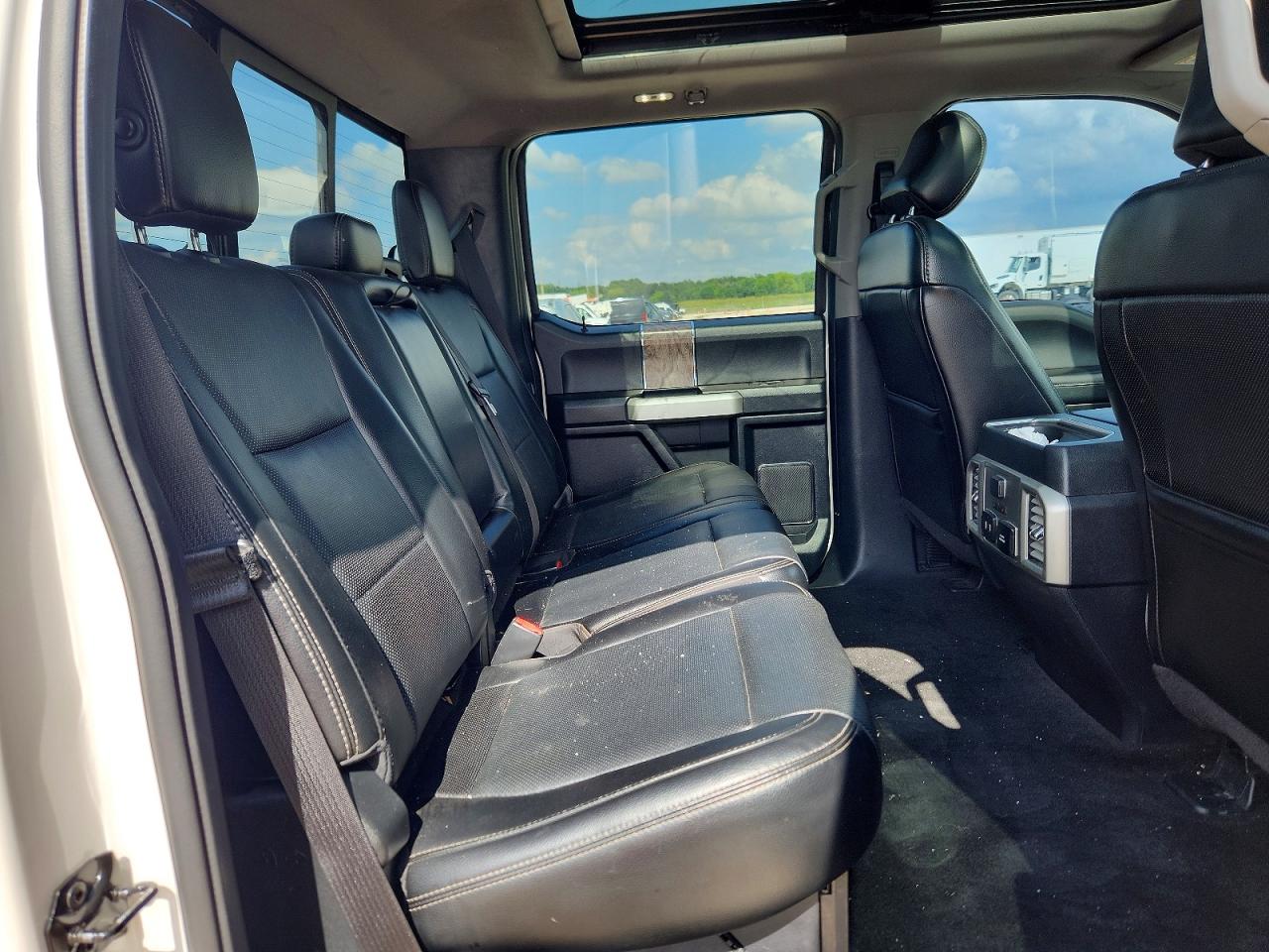 Ford F-350 Super Duty