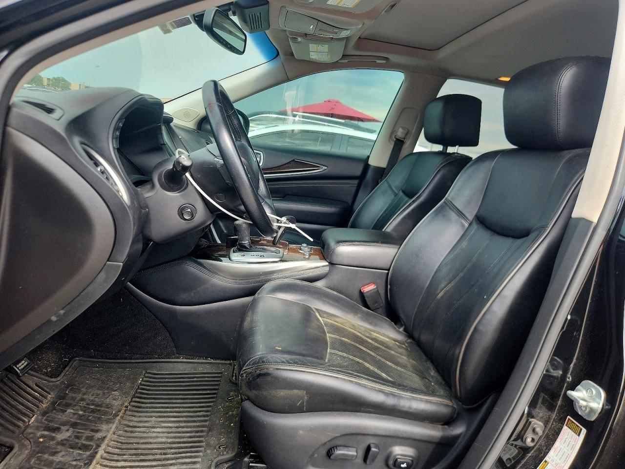 INFINITI Qx Base