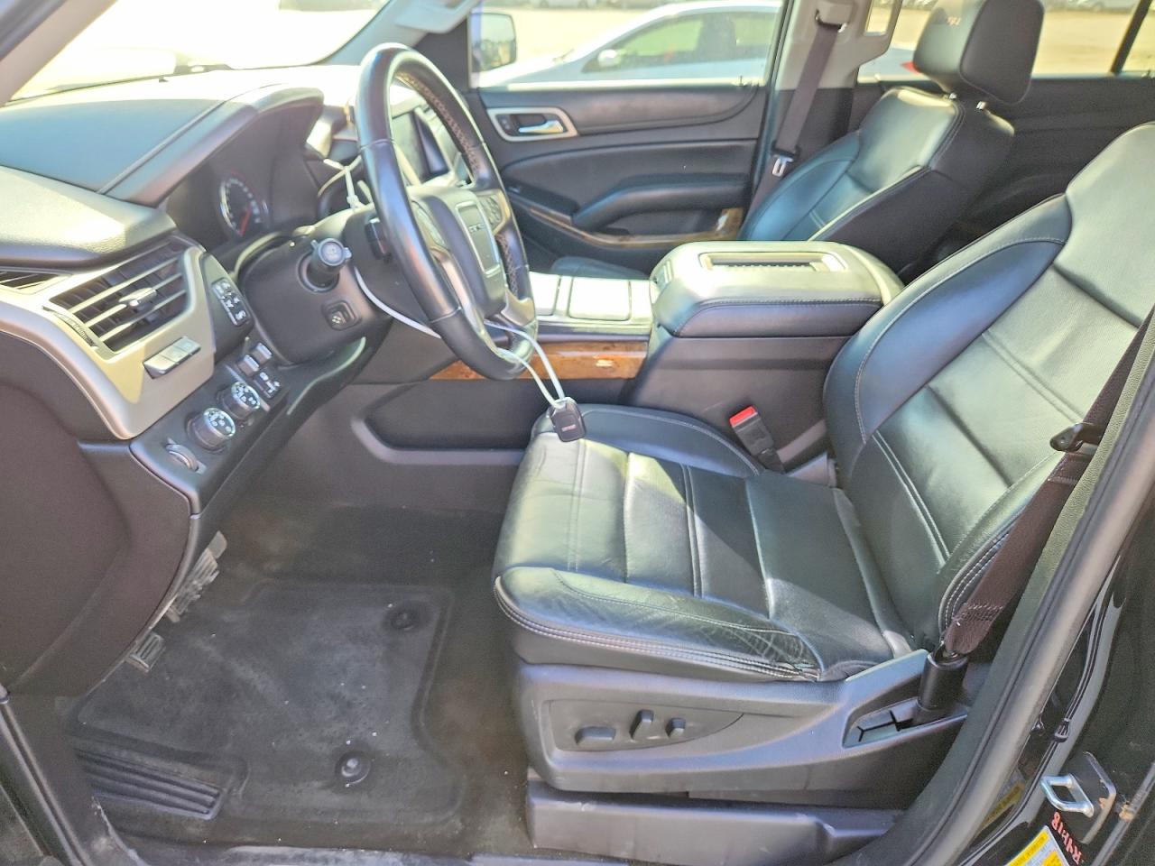 GMC Yukon Denali