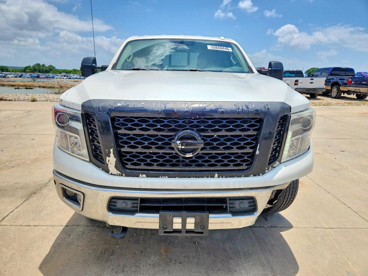Nissan Titan Sl