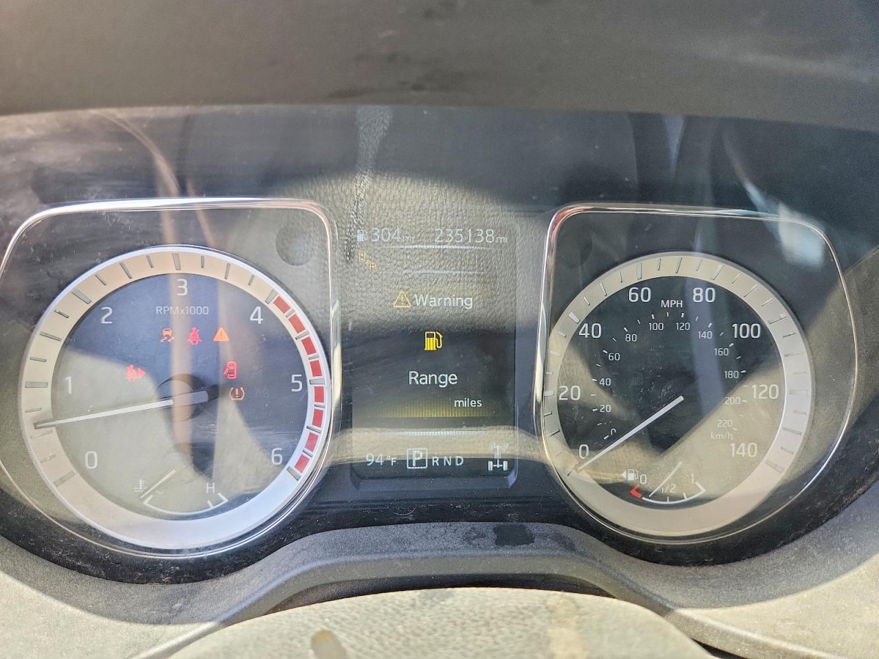 Nissan Titan Sl