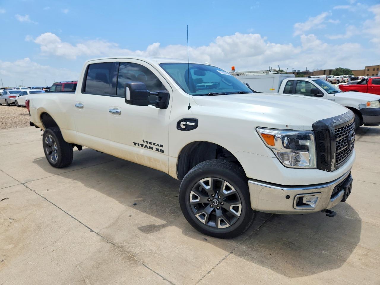 Nissan Titan Sl
