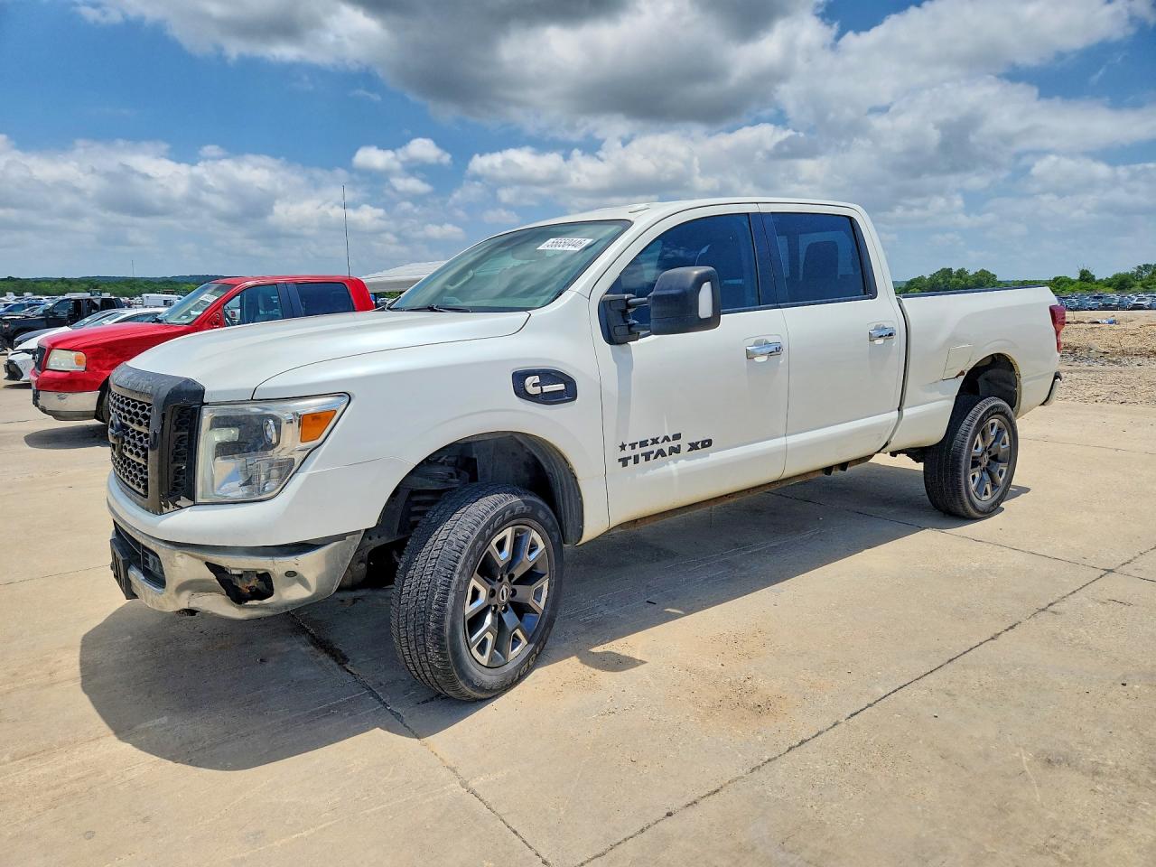 Salvage Nissan Titan Image