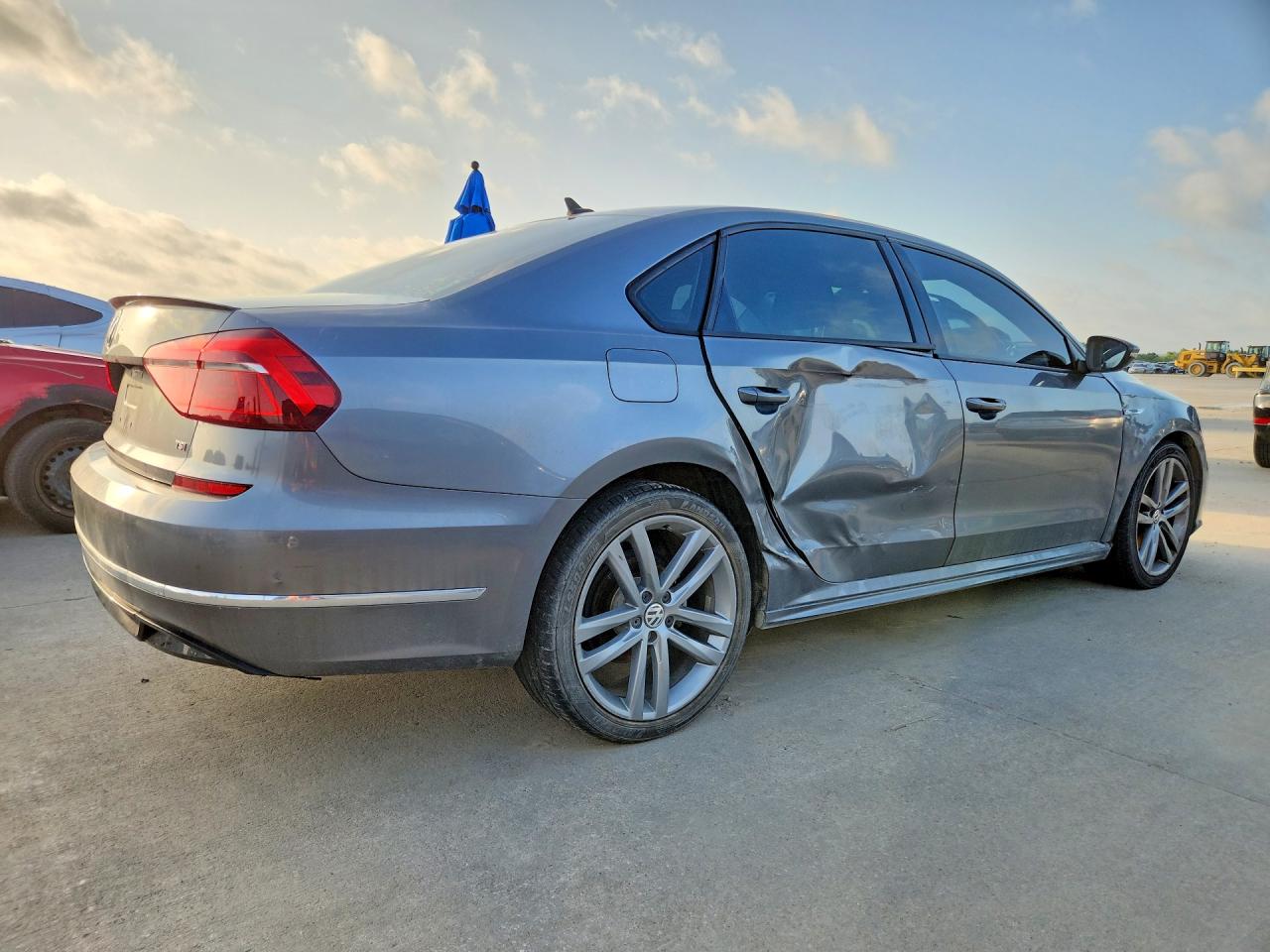 Volkswagen Passat S