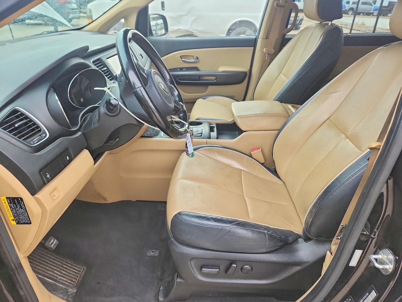 Kia Sedona Lx