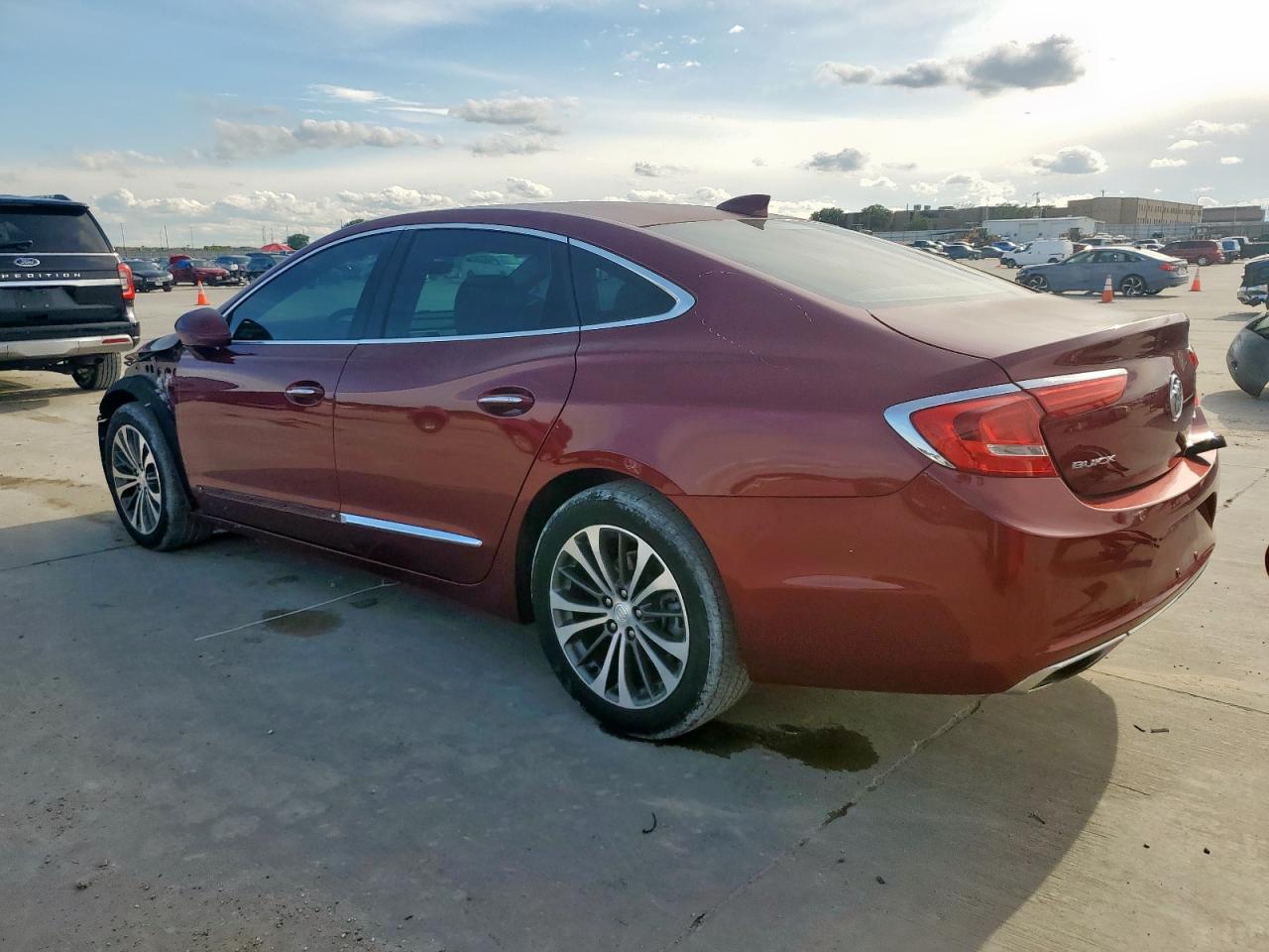 Buick LaCrosse Essence