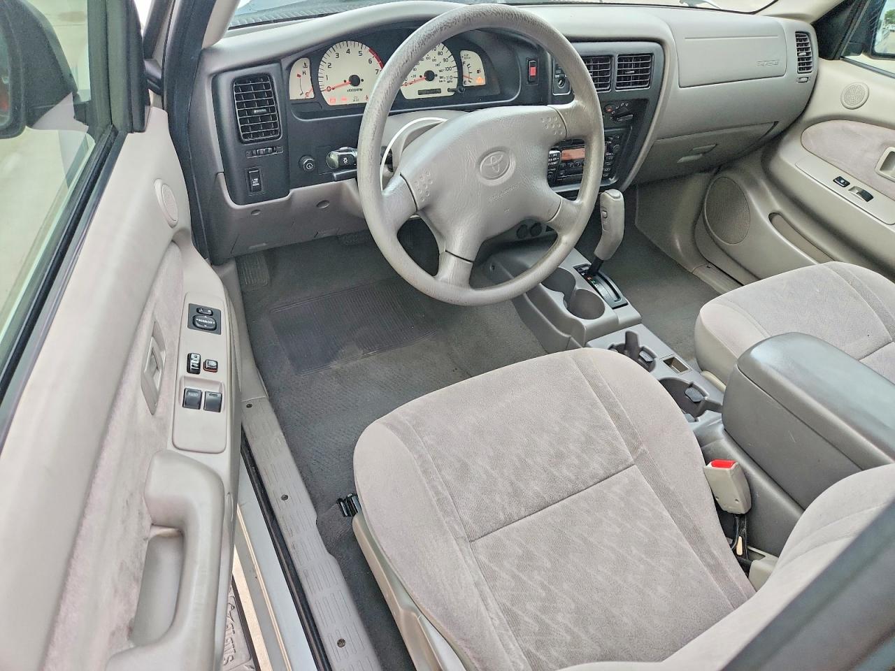 Toyota Tacoma Xtracab Prerunner