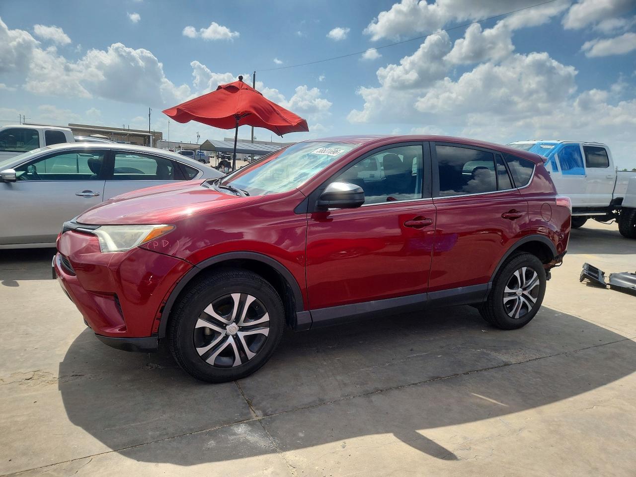 Salvage Toyota RAV4 Image
