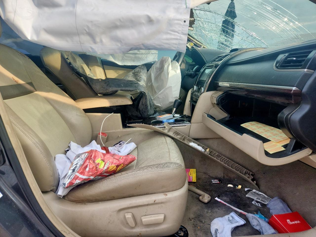 Toyota Camry Xle