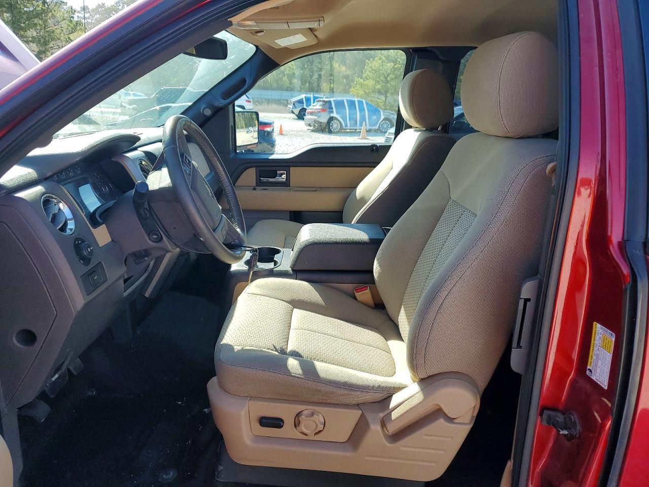 Ford F-150 Super Cab