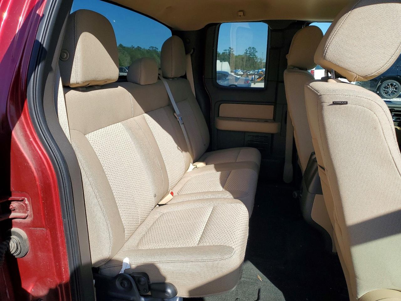 Ford F-150 Super Cab