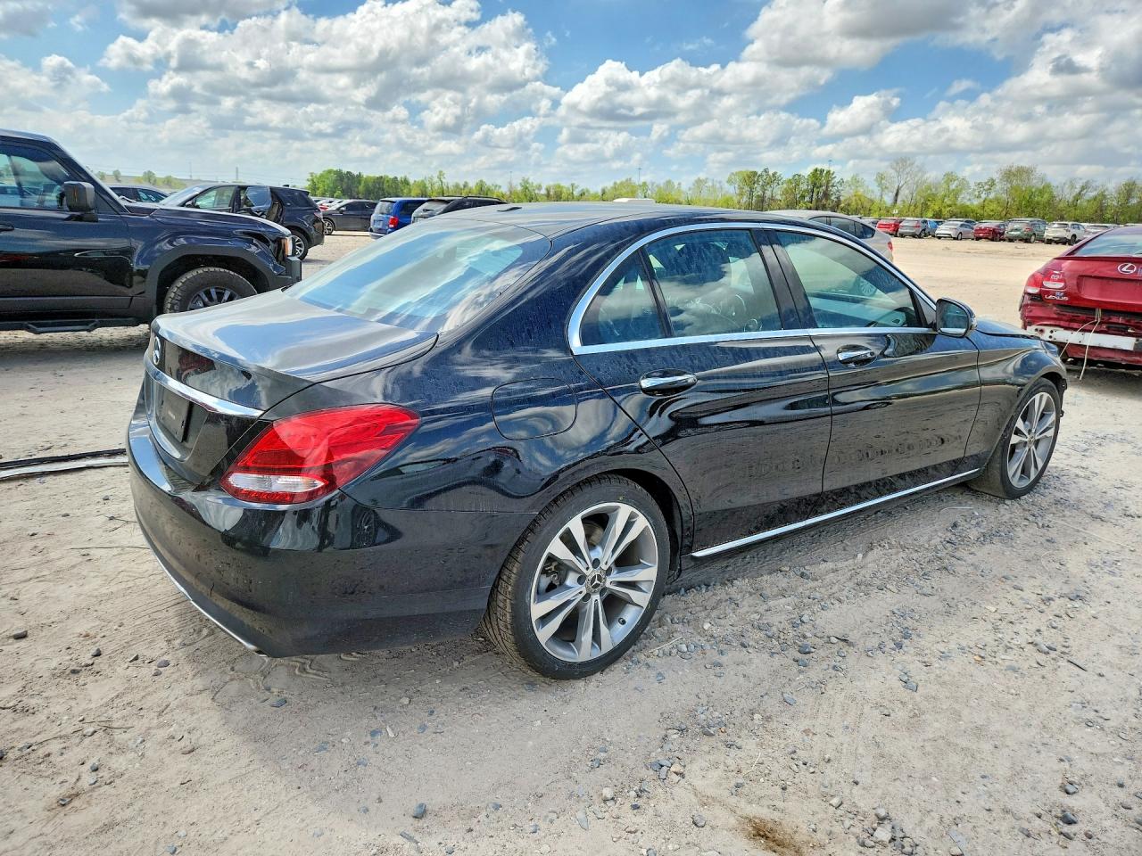 Mercedes-Benz C-Class 300