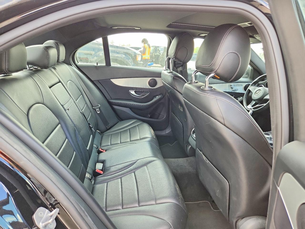 Mercedes-Benz C-Class 300