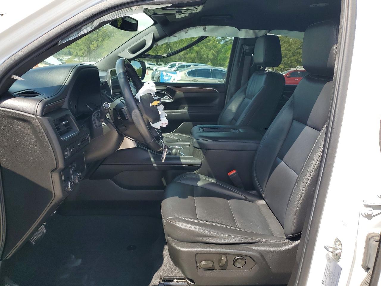 Chevrolet Suburban C1500 Lt