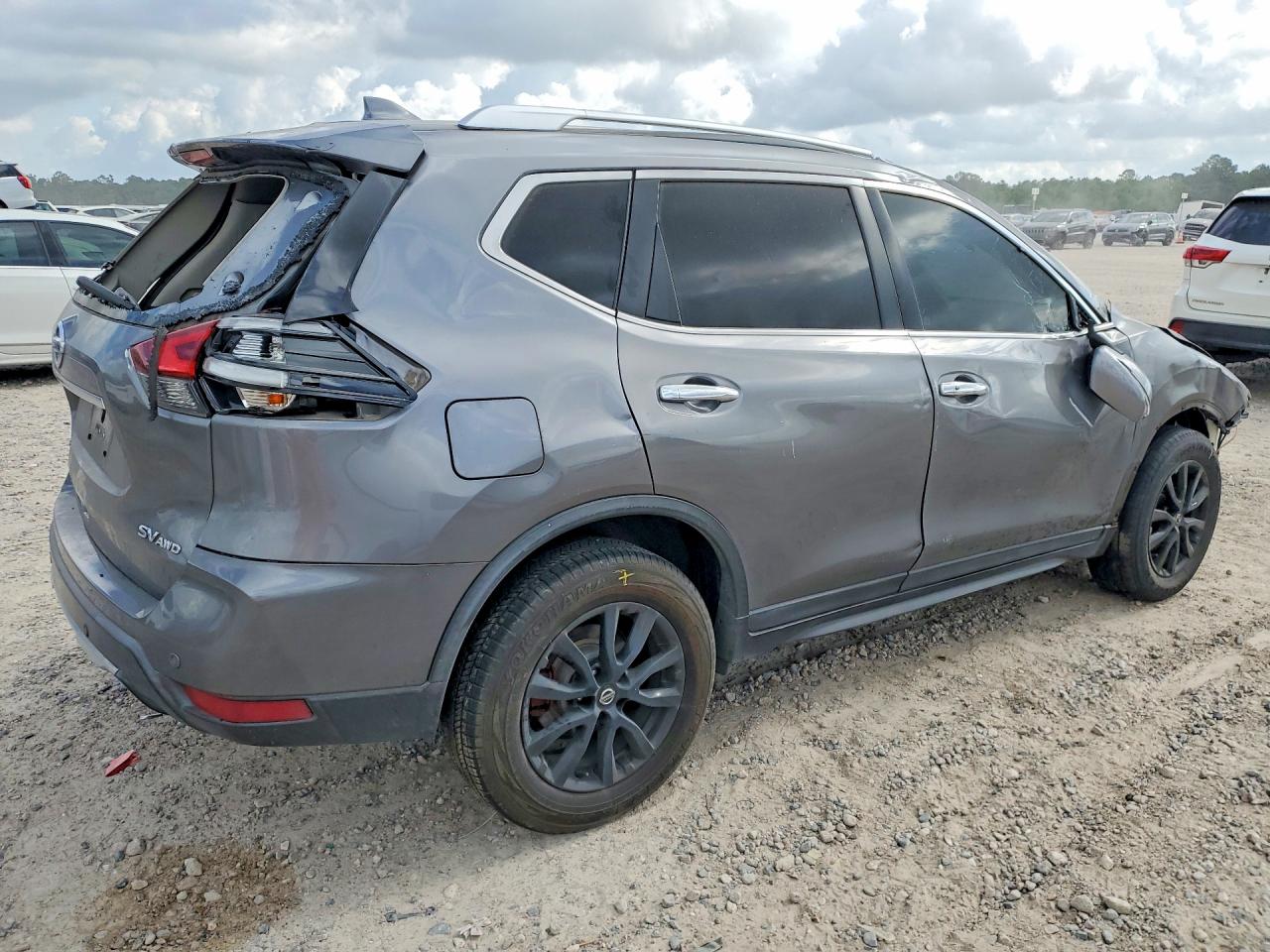 Nissan Rogue Sv