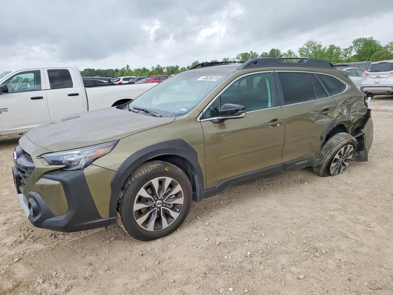 Salvage Subaru Outback Image