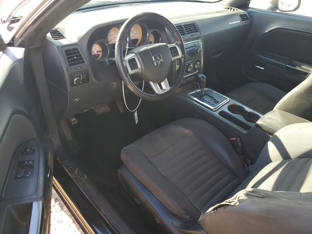 Dodge Challenger Sxt