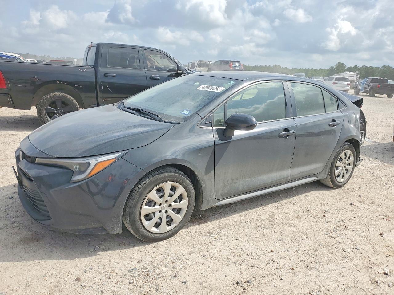 Salvage Toyota Corolla Image
