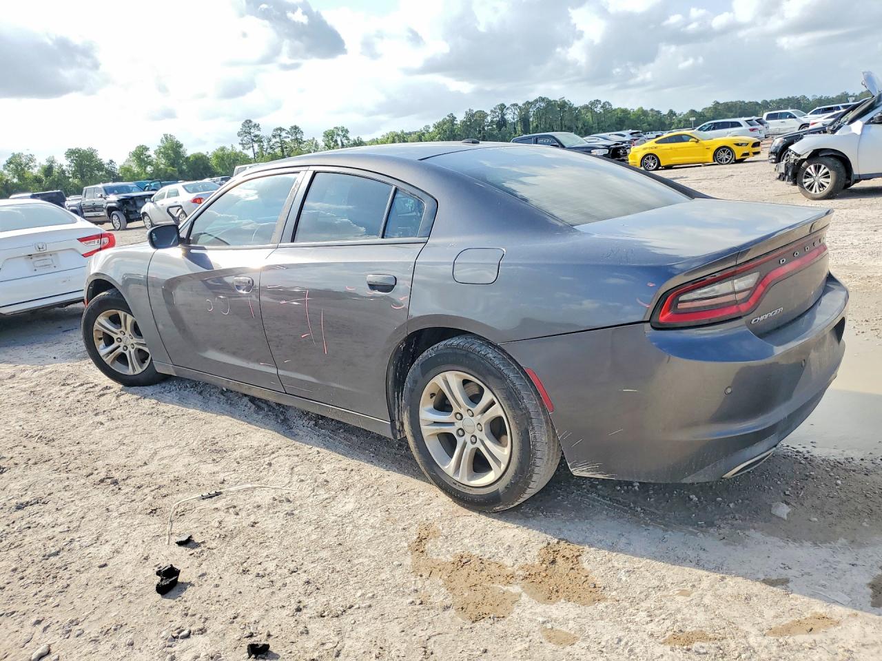 Dodge Charger Sxt