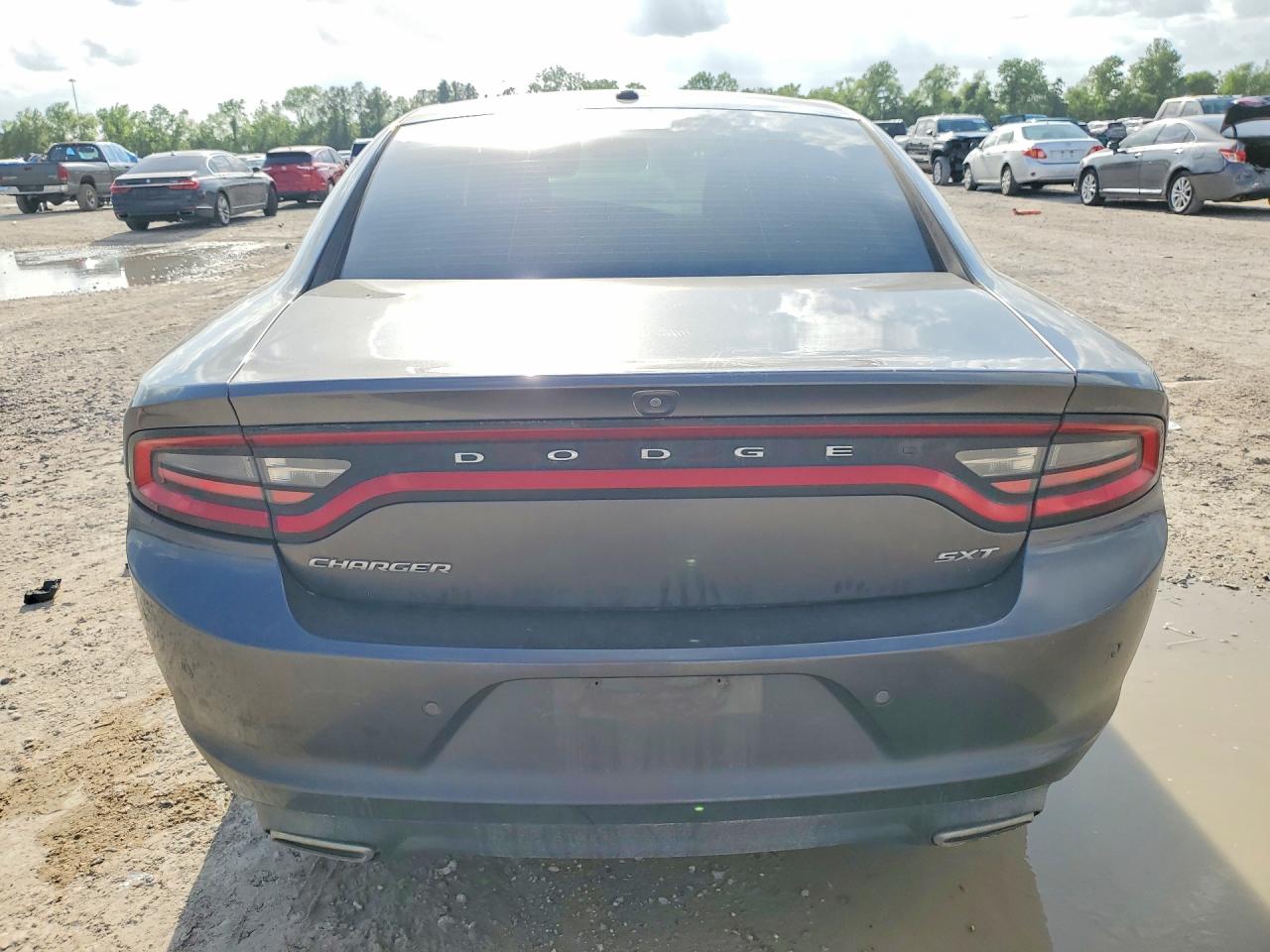 Dodge Charger Sxt