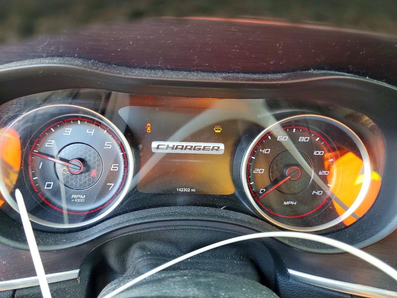 Dodge Charger Sxt