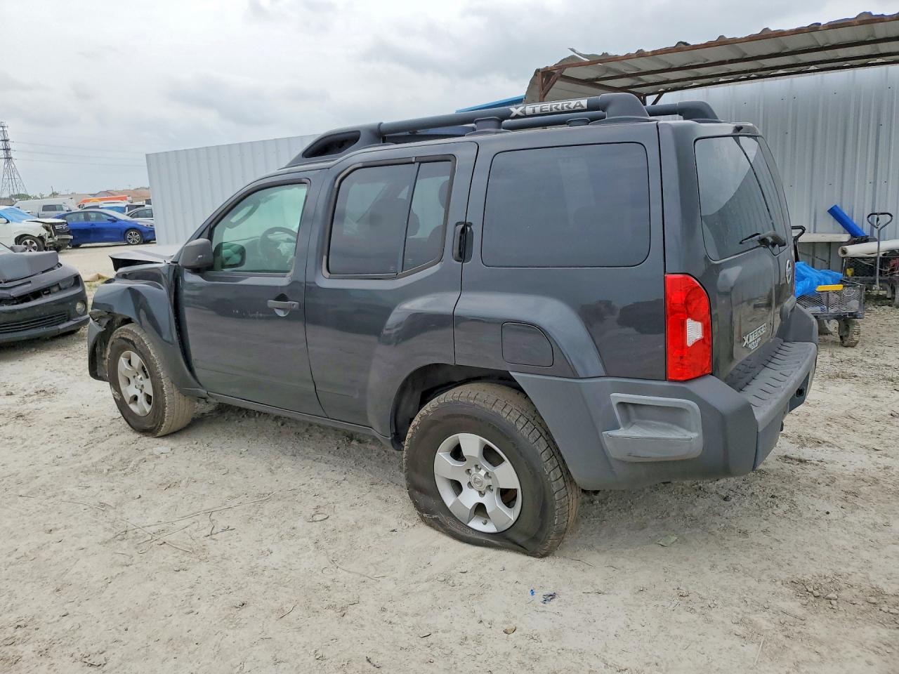 Nissan Xterra X