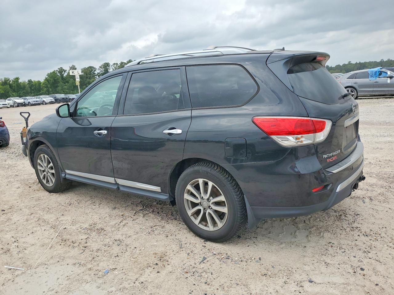 Nissan Pathfinder Sl