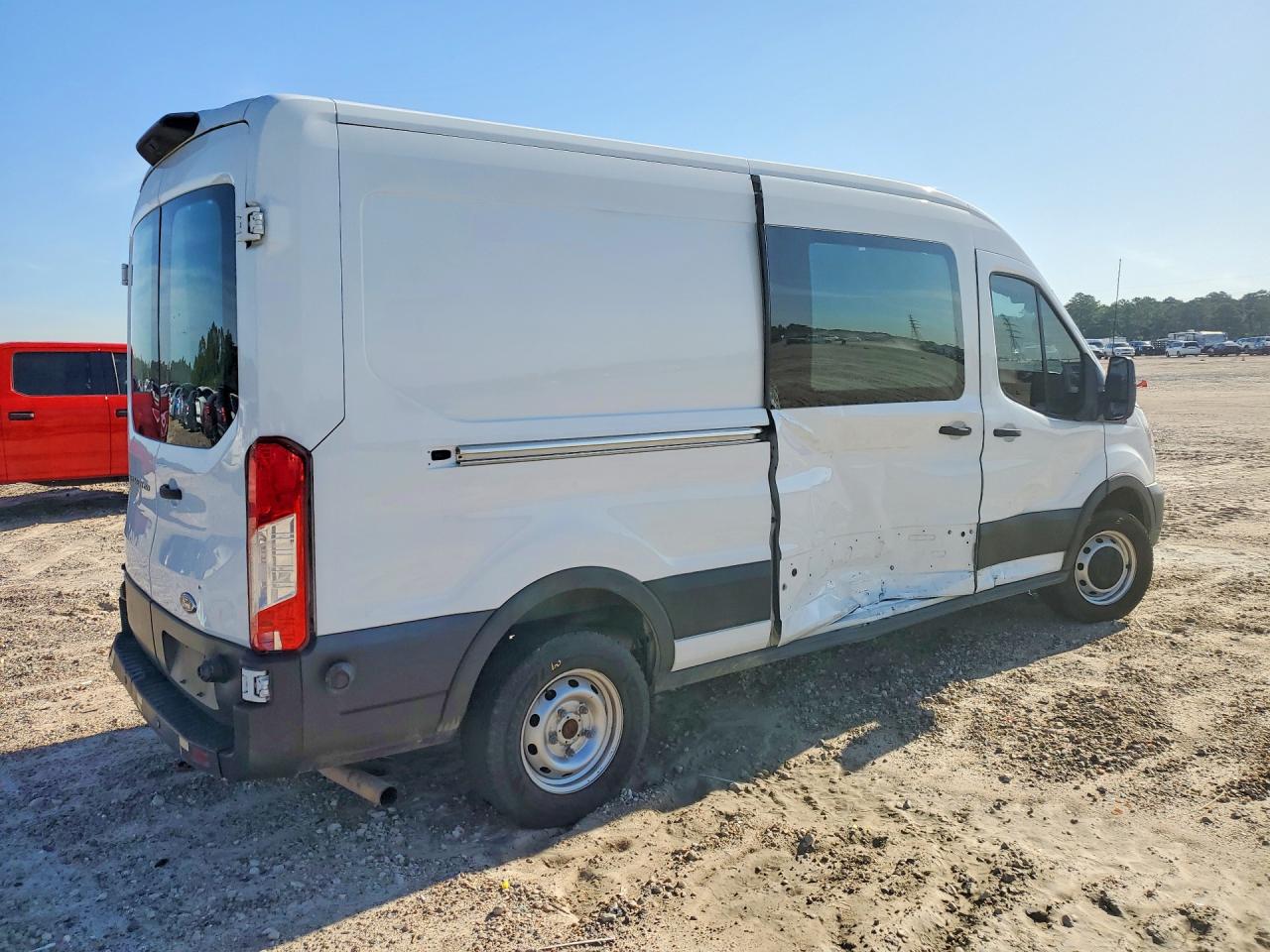 Ford Transit T-250