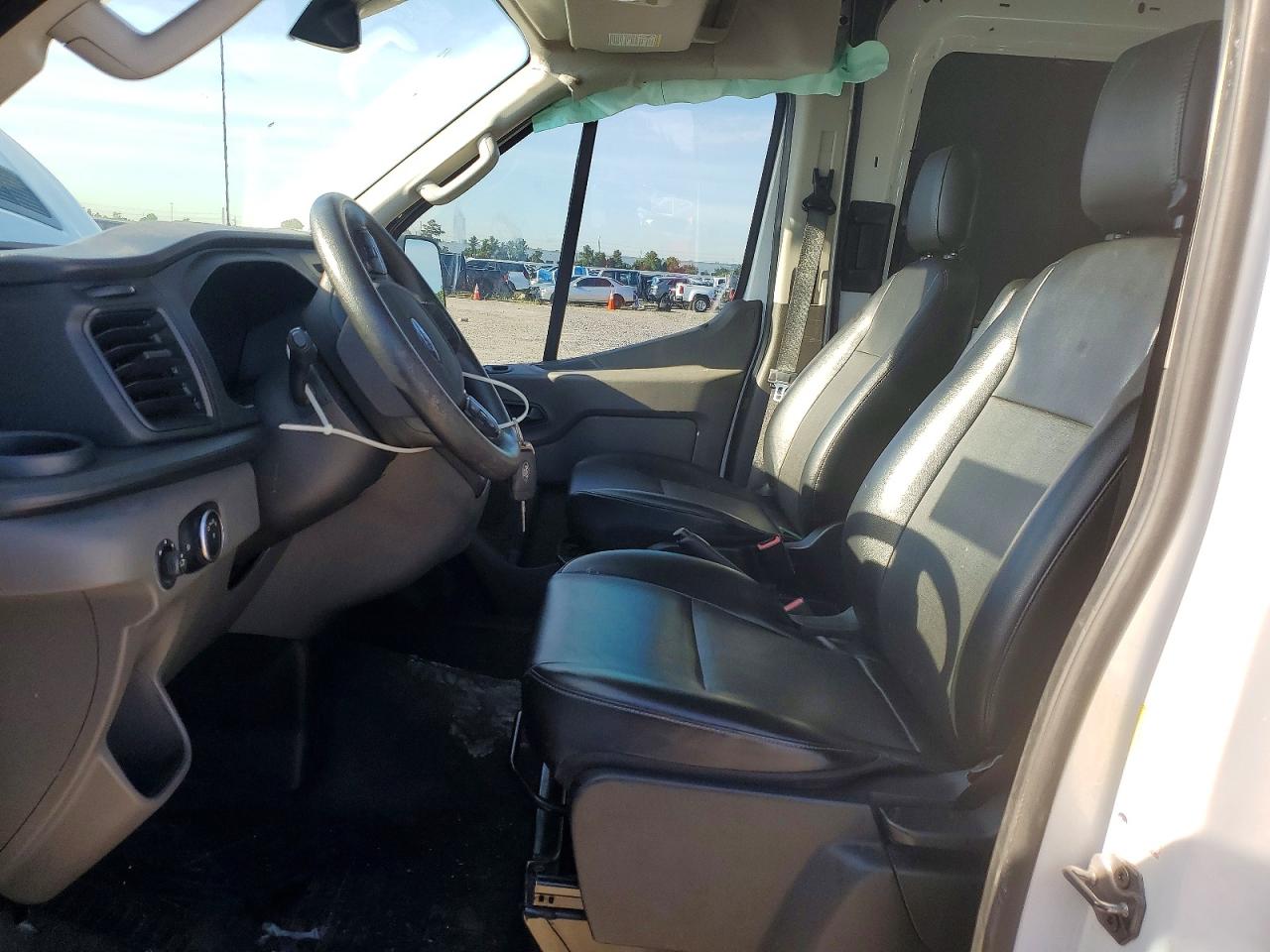 Ford Transit T-250