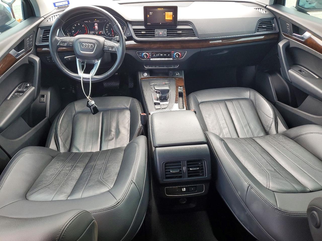 Audi Q5 Premium