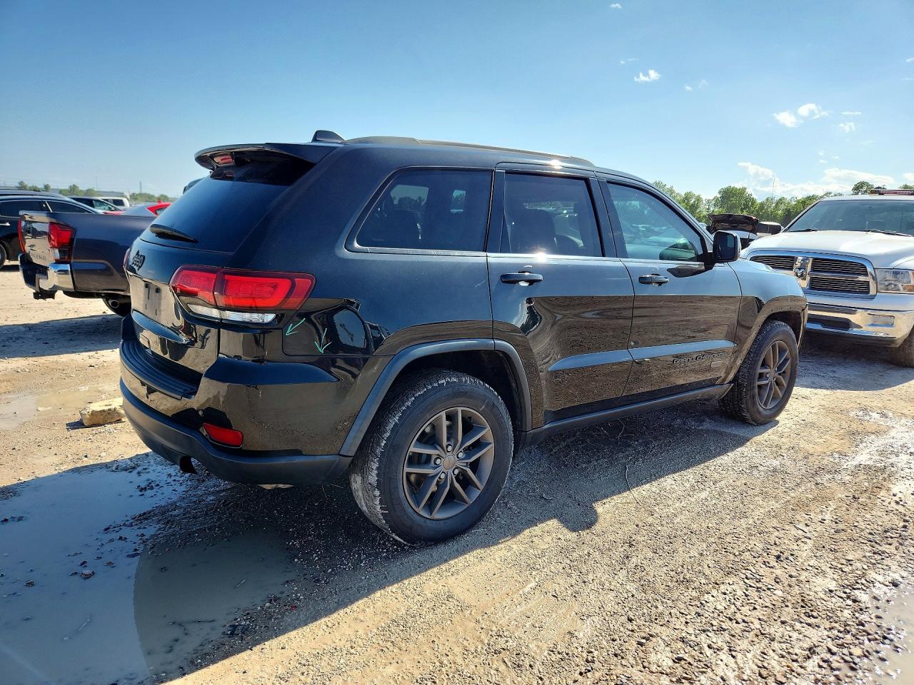 Jeep Cherokee Laredo