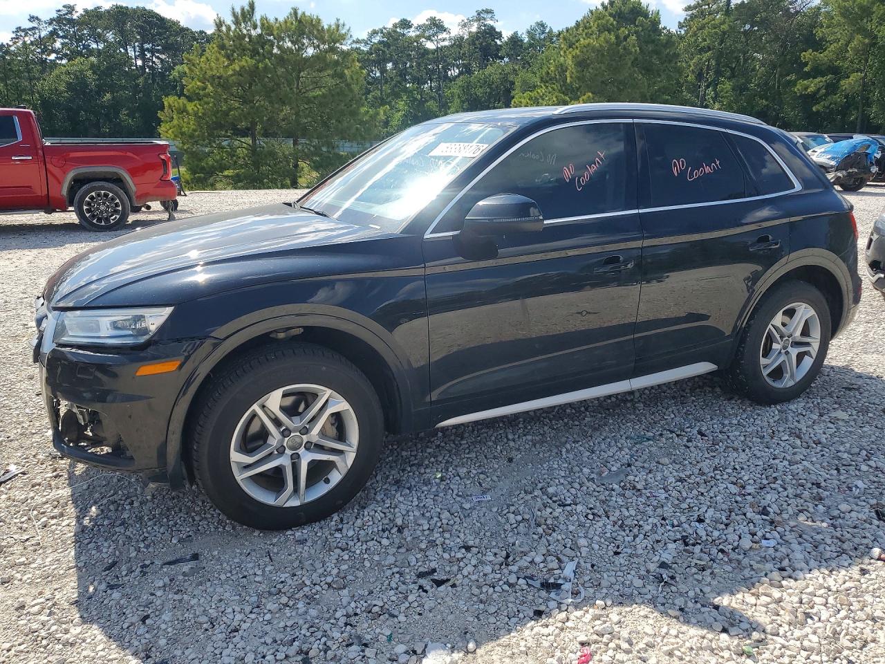 Salvage Audi Q5 Image