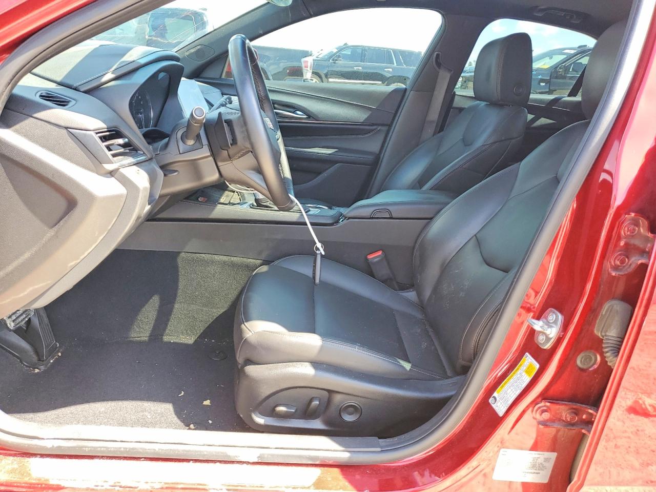 Cadillac CT4 Luxury +
