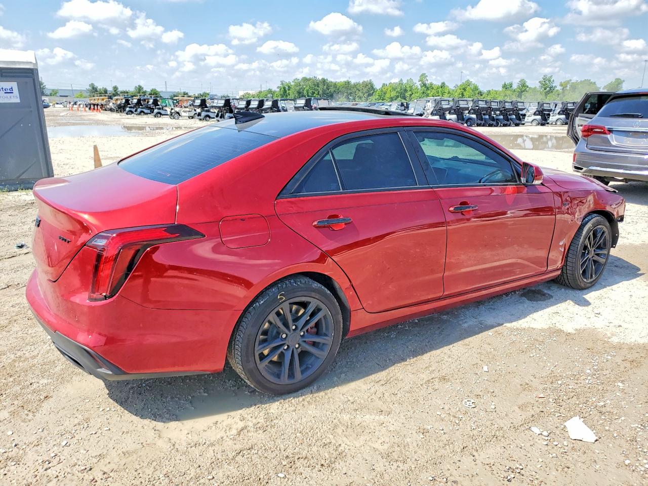 Cadillac CT4 Luxury +