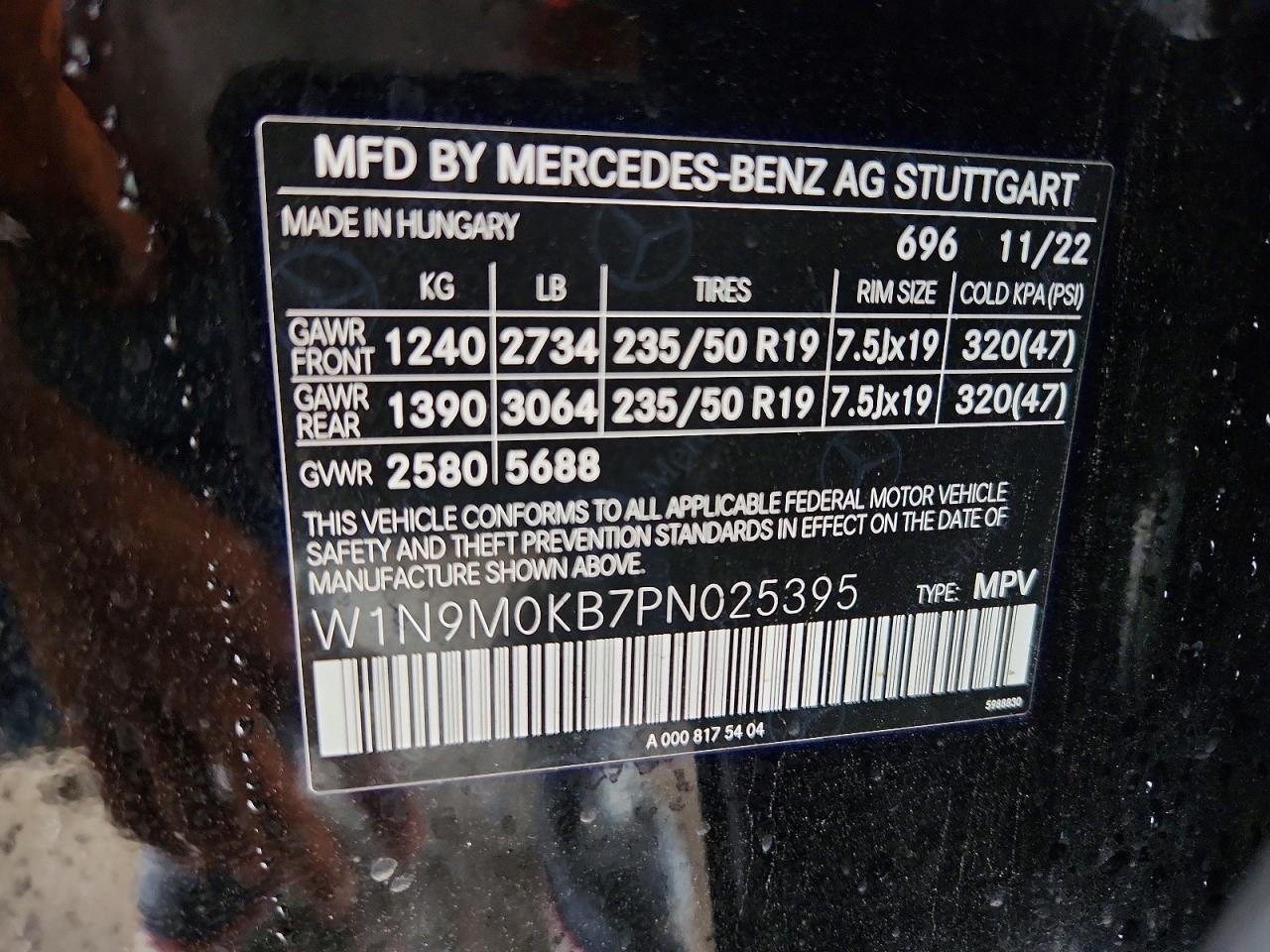 Mercedes-Benz EQB 300 4matic