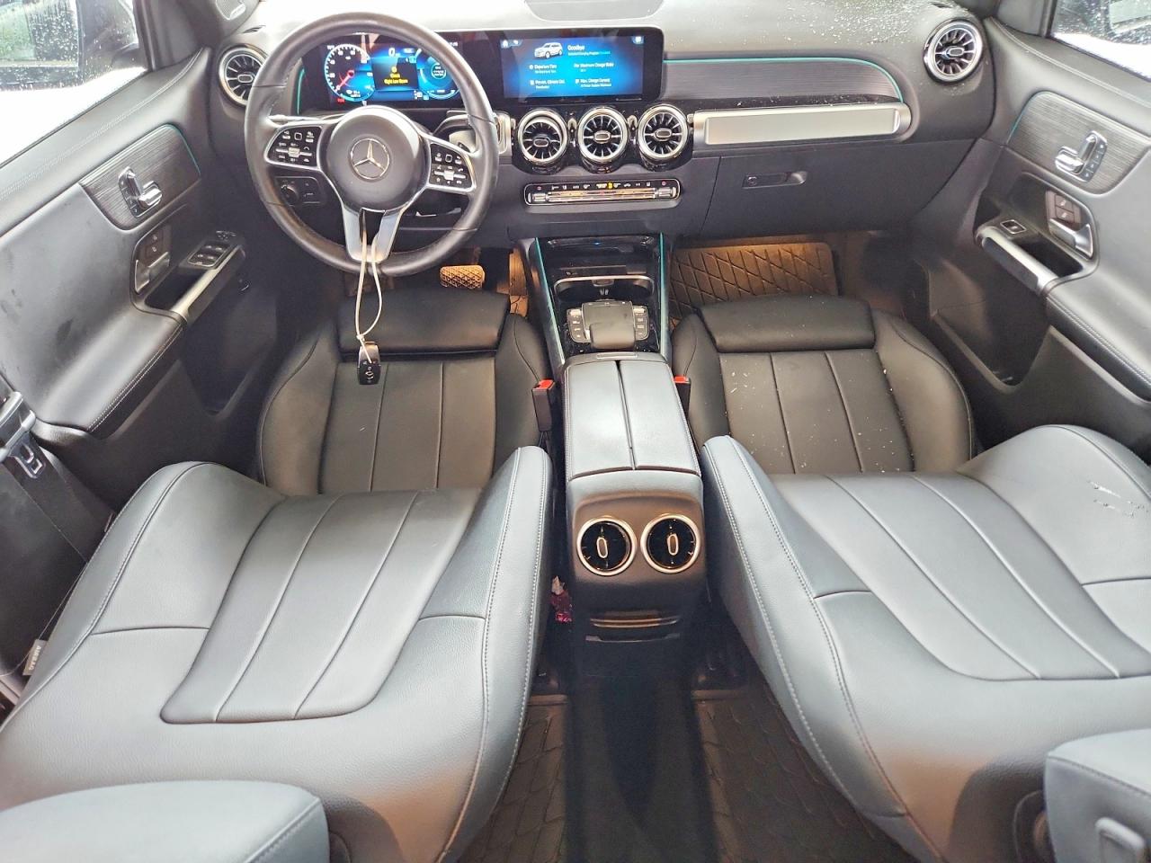 Mercedes-Benz EQB 300 4matic
