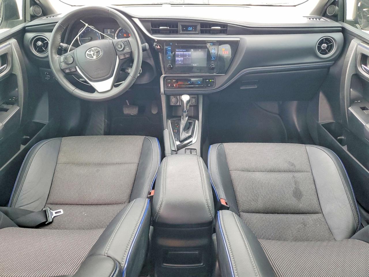 Toyota Corolla Se