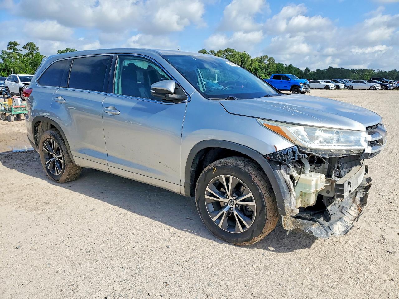 Toyota Highlander Le