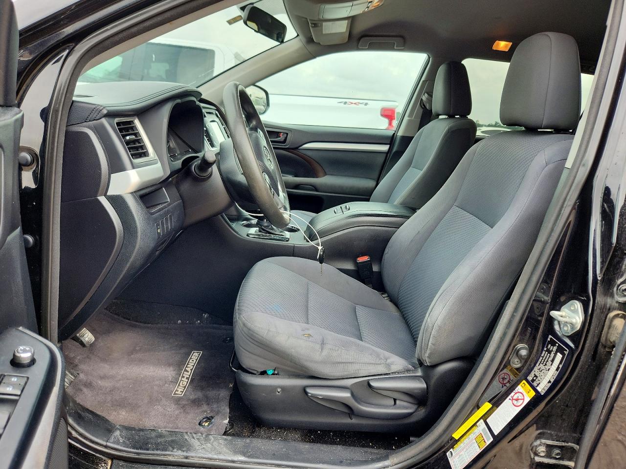 Toyota Highlander Le
