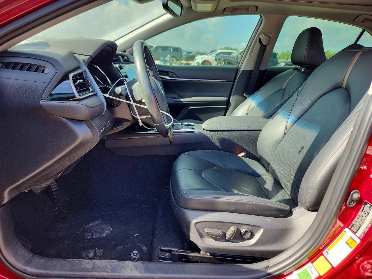 Toyota Camry Xle