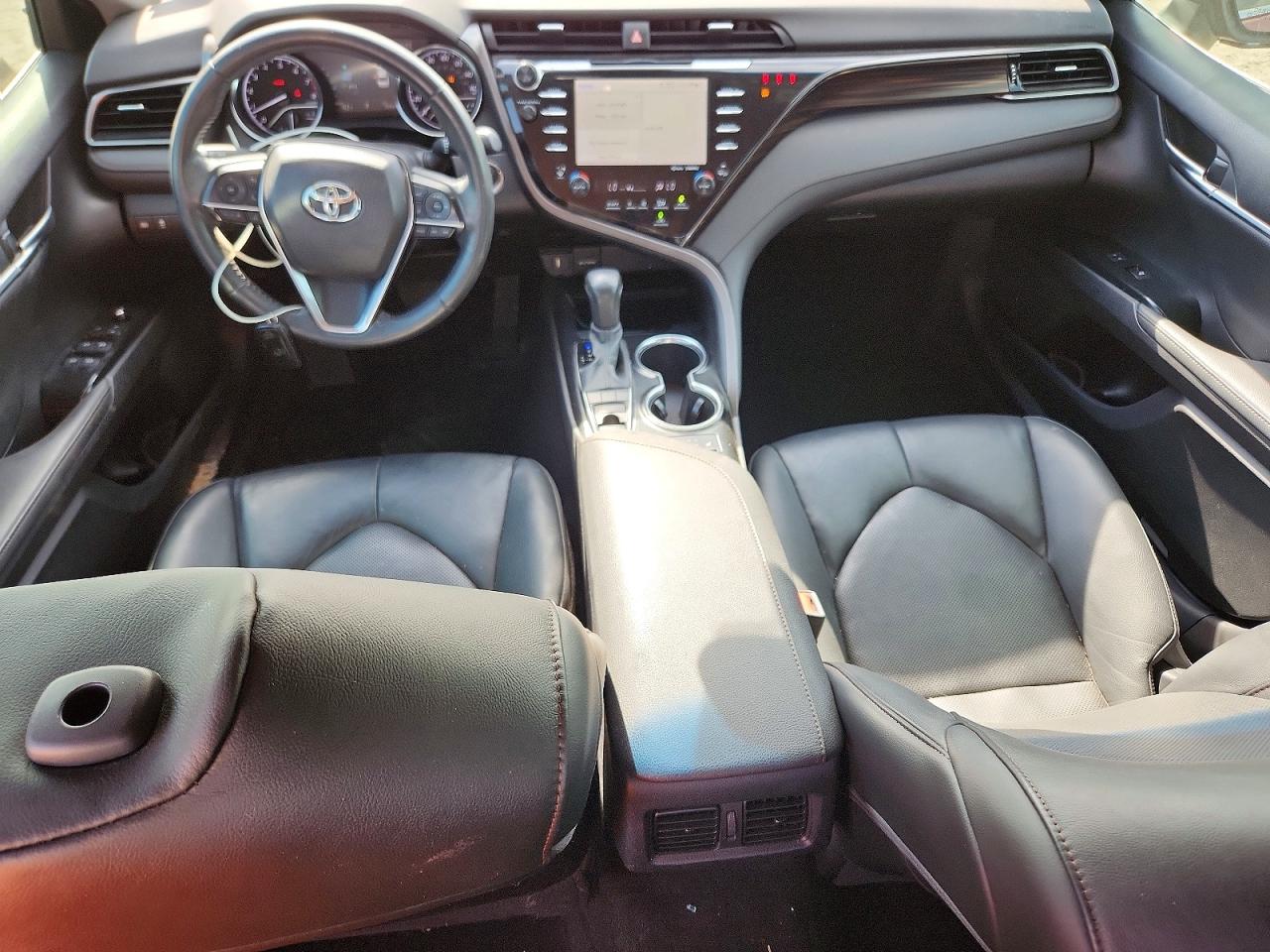 Toyota Camry Xle