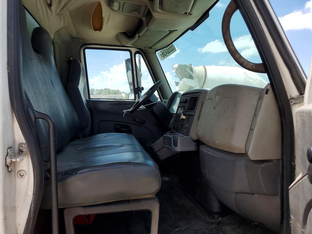 International 4000 Serie 4300
