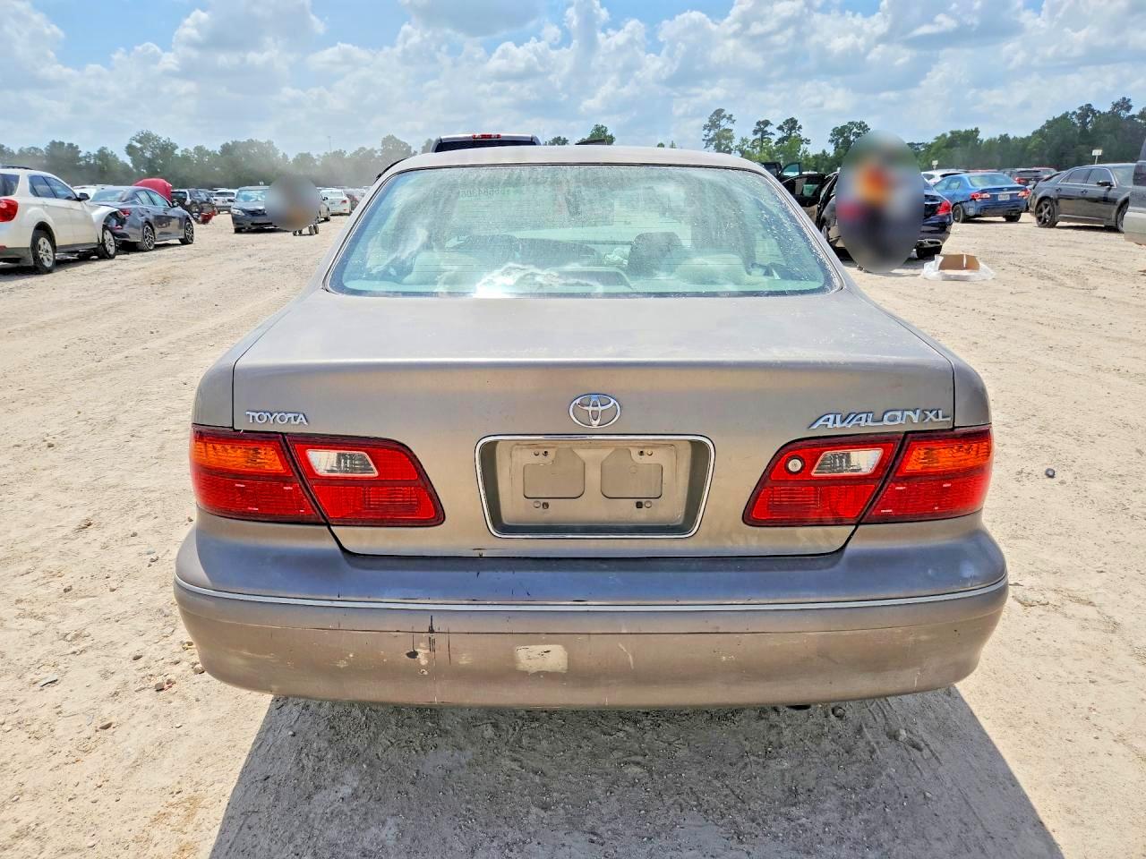 Toyota Avalon Xl