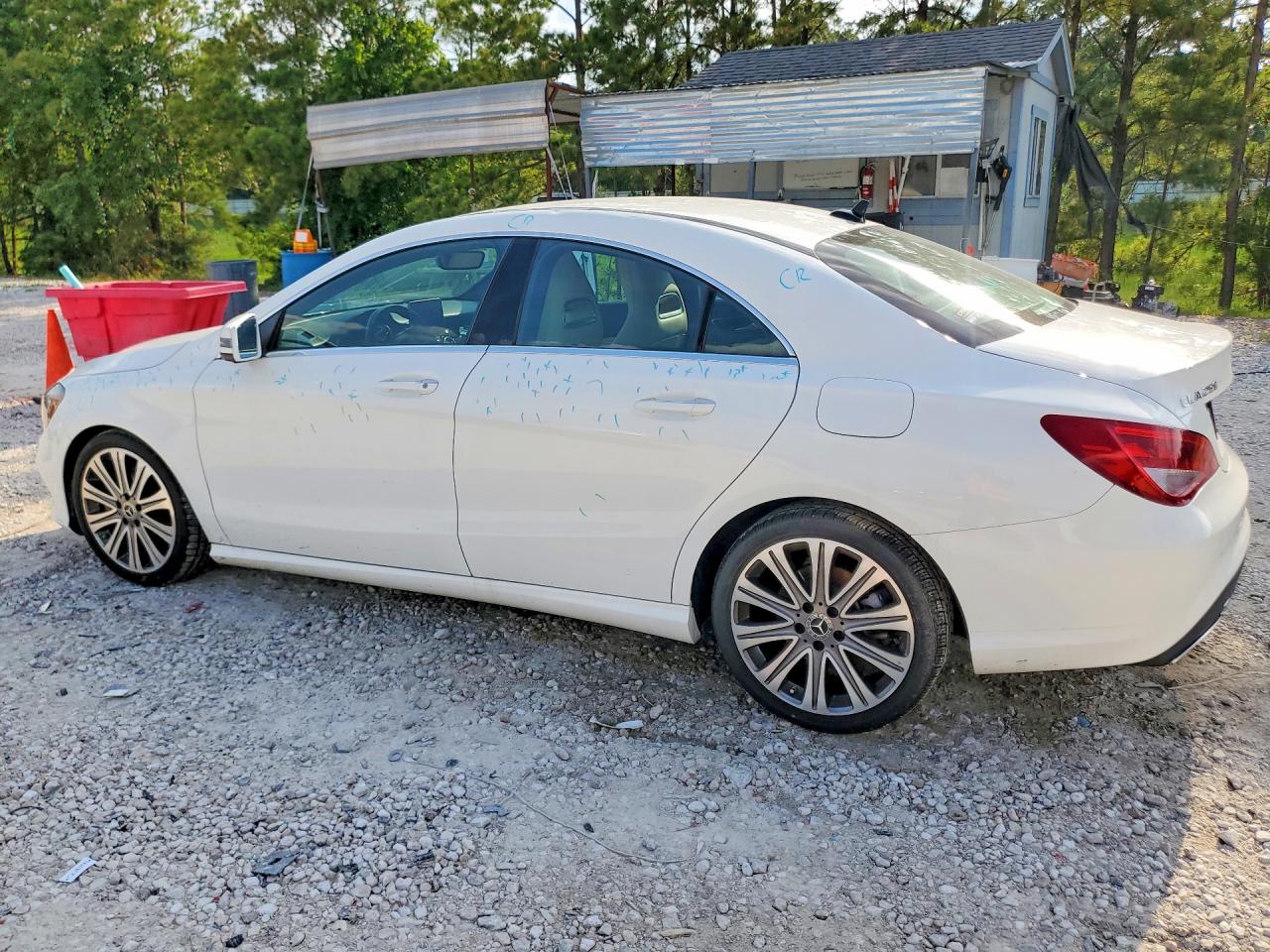 Mercedes-Benz Cla-class 250