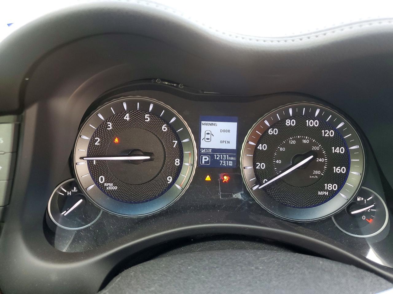 INFINITI Q70 3.7 Luxe