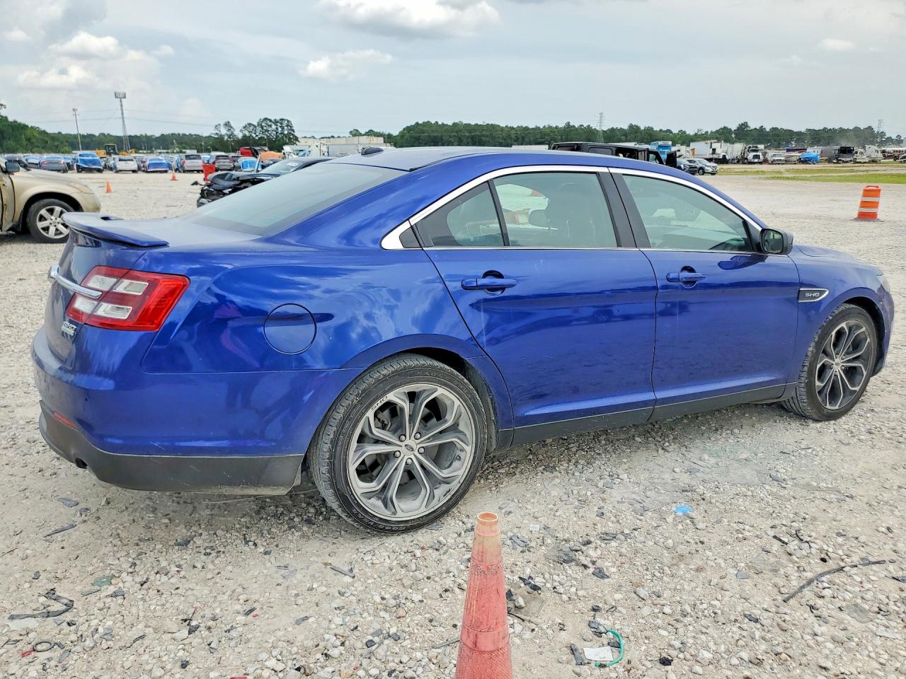 Ford Taurus Sho