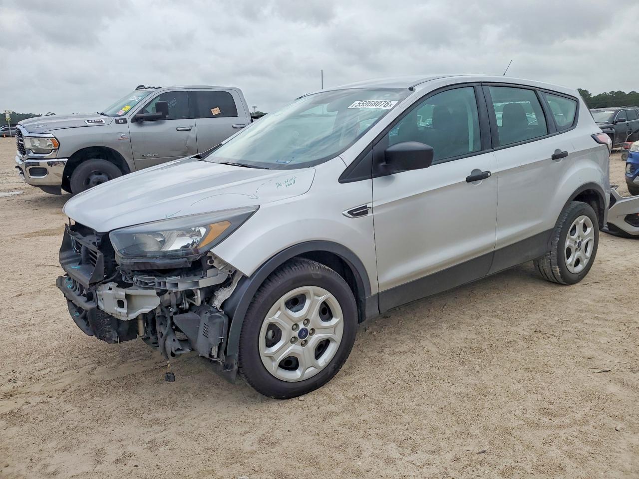 Salvage Ford Escape Image