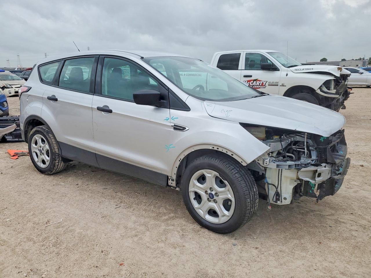Ford Escape S