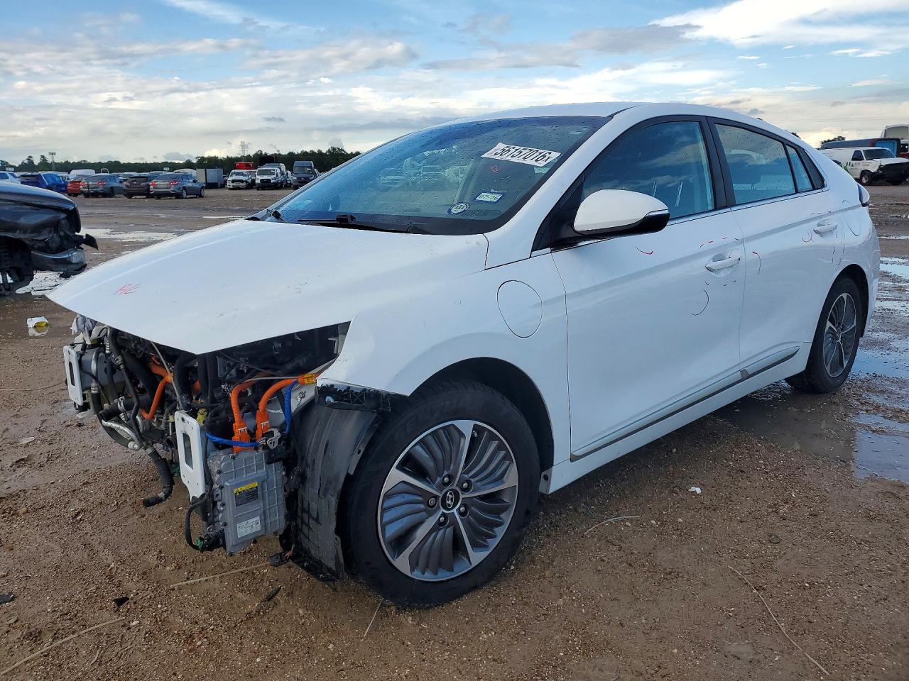 Salvage Hyundai Ioniq Image